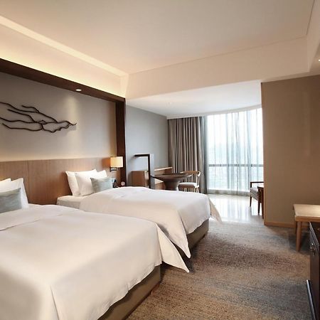 Heyuan Great International Hotel Екстер'єр фото