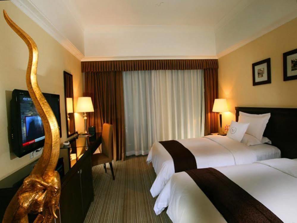 Heyuan Great International Hotel Екстер'єр фото