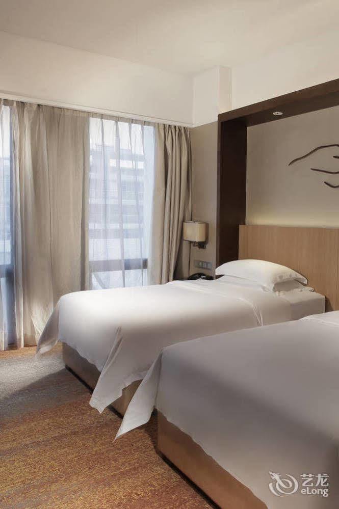 Heyuan Great International Hotel Екстер'єр фото
