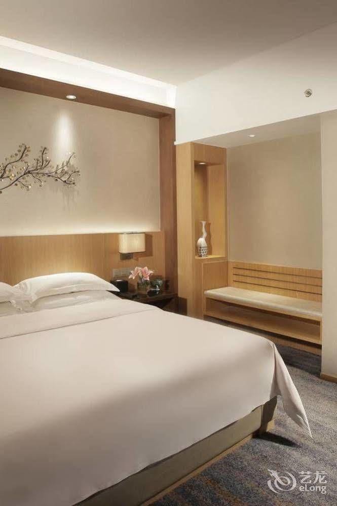 Heyuan Great International Hotel Екстер'єр фото