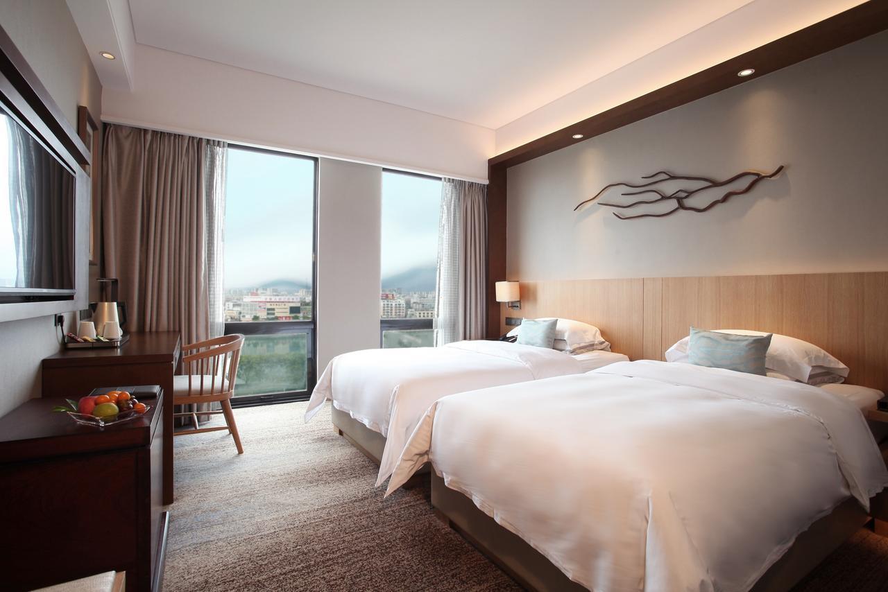 Heyuan Great International Hotel Екстер'єр фото