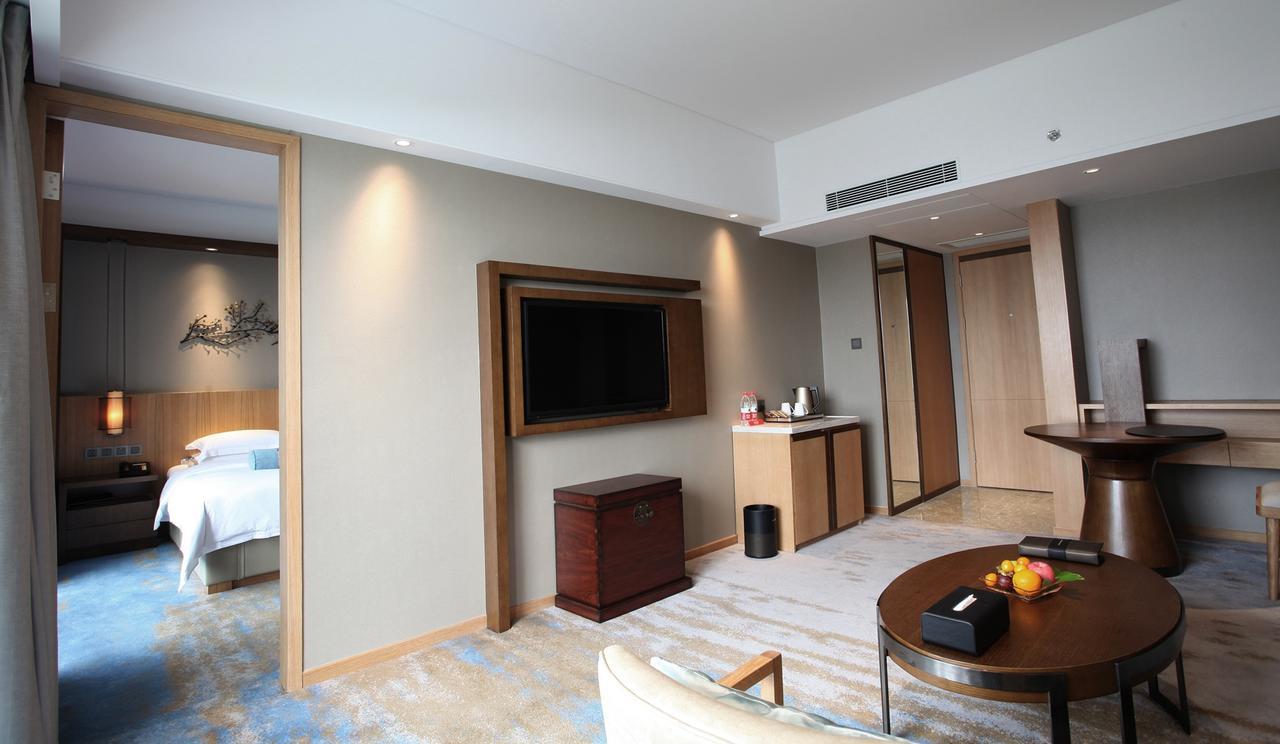 Heyuan Great International Hotel Екстер'єр фото