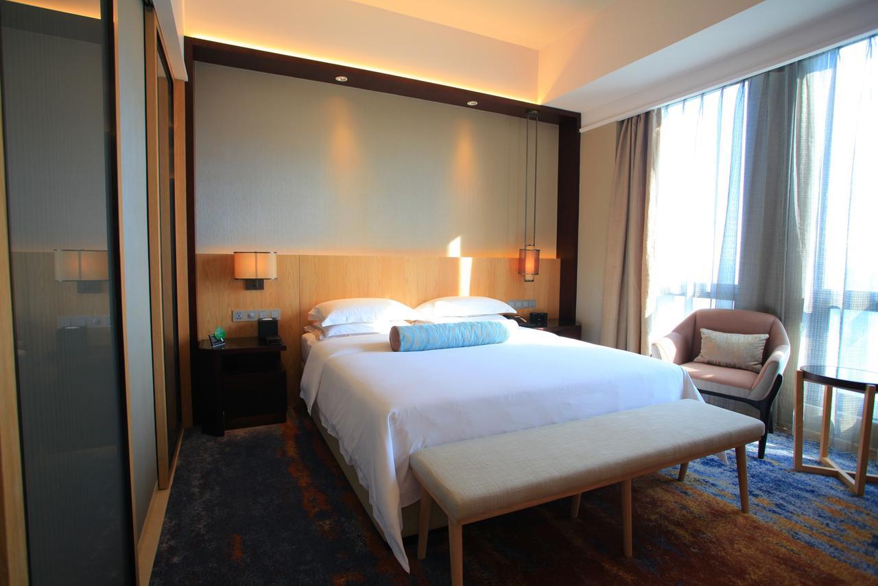 Heyuan Great International Hotel Екстер'єр фото
